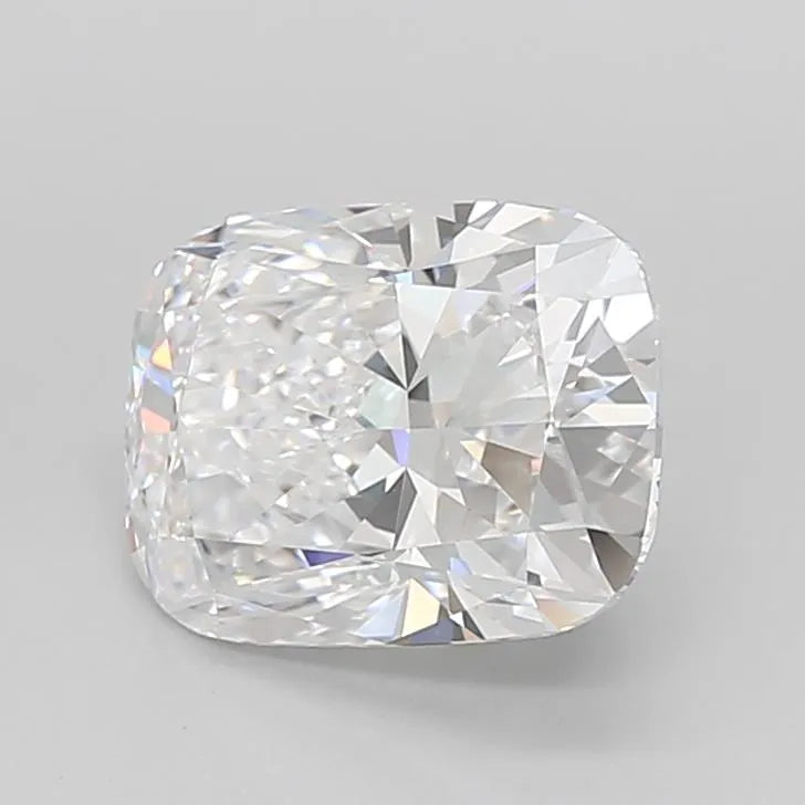 3.91ct Cushion modified Lab Grown Diamond (Colour D, Clarity VVS1, IGI Certified)