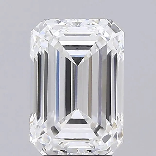 3.95ct Emerald Lab Grown Diamond (Colour F, Clarity VVS2, IGI Certified)