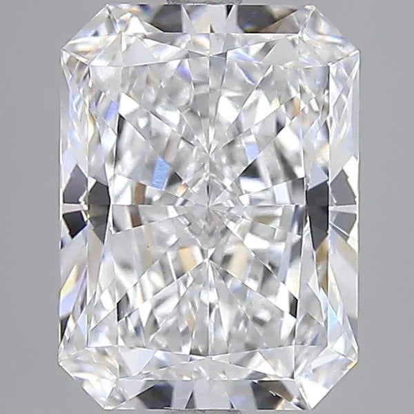 3.96ct Radiant Lab Grown Diamond (Colour E, Clarity VS1, IGI Certified)