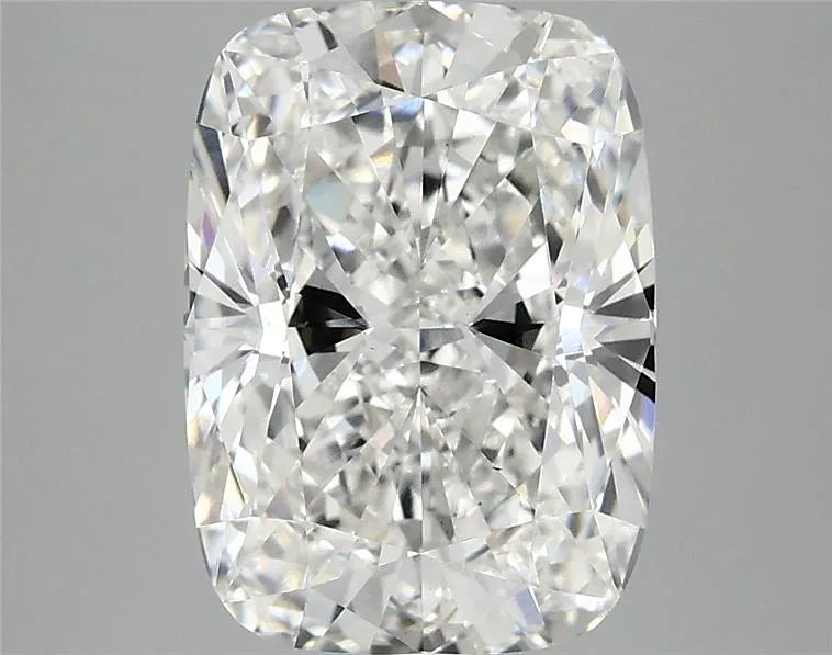4.00ct Cushion modified Lab Grown Diamond (Colour E, Clarity VS1, IGI Certified)