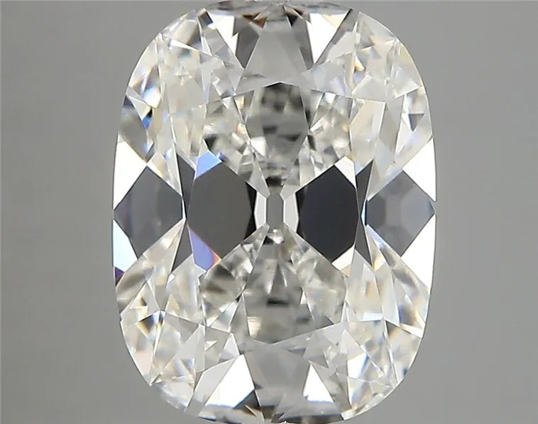 4.00ct Cushion modified Lab Grown Diamond (Colour E, Clarity VVS1, IGI Certified)