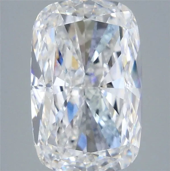 4.00ct Cushion modified Lab Grown Diamond (Colour E, Clarity VVS2, IGI Certified)