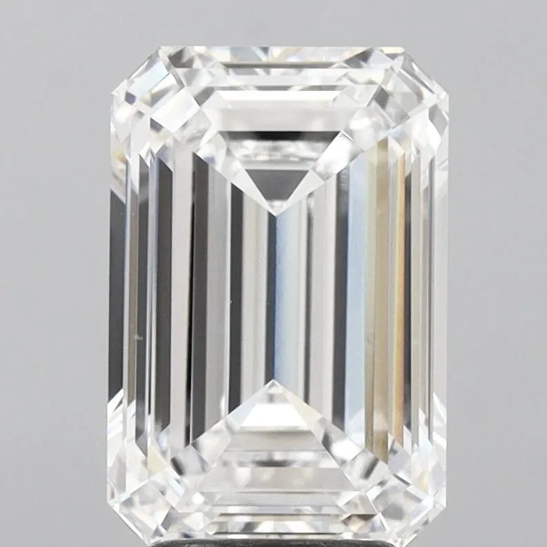 4.00ct Emerald Lab Grown Diamond (Colour D, Clarity VVS2, IGI Certified)