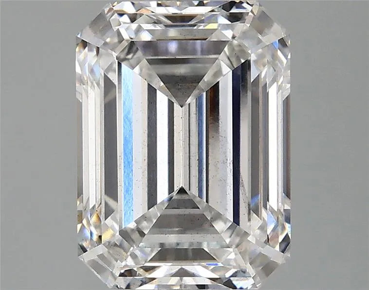 4.00ct Emerald Lab Grown Diamond (Colour F, Clarity SI1, IGI Certified)