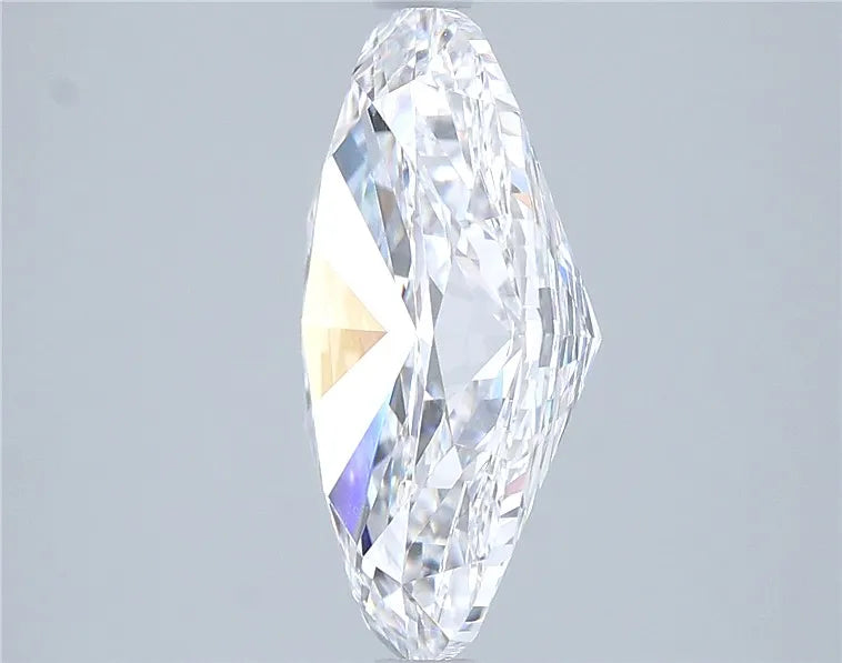 4.00ct Oval Lab Grown Diamond (Colour D, Clarity VVS2, IGI Certified)