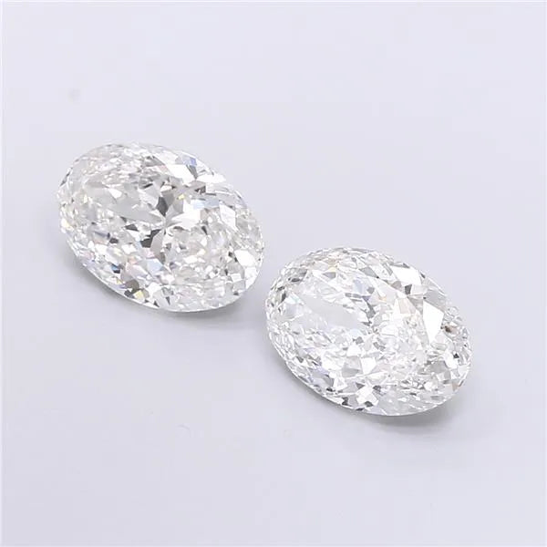 4.00ct Oval Lab Grown Diamond (Colour E, Clarity VVS2, IGI Certified)