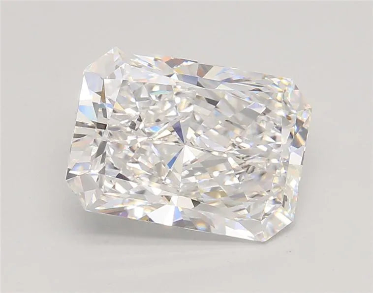 4.00ct Radiant Lab Grown Diamond (Colour D, Clarity VS1, IGI Certified)