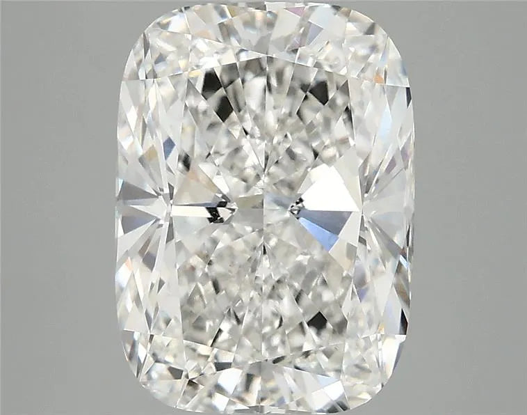 4.01ct Cushion modified Lab Grown Diamond (Colour F, Clarity VVS2, IGI Certified)