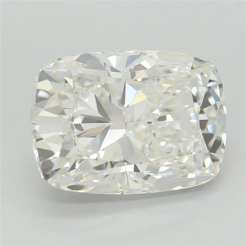4.01ct Cushion modified Lab Grown Diamond (Colour F, Clarity VVS2, IGI Certified)