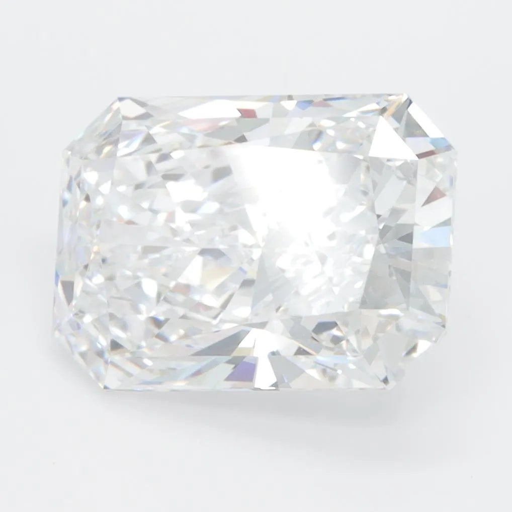 4.01ct Radiant Lab Grown Diamond (Colour D, Clarity VVS2, GIA Certified)