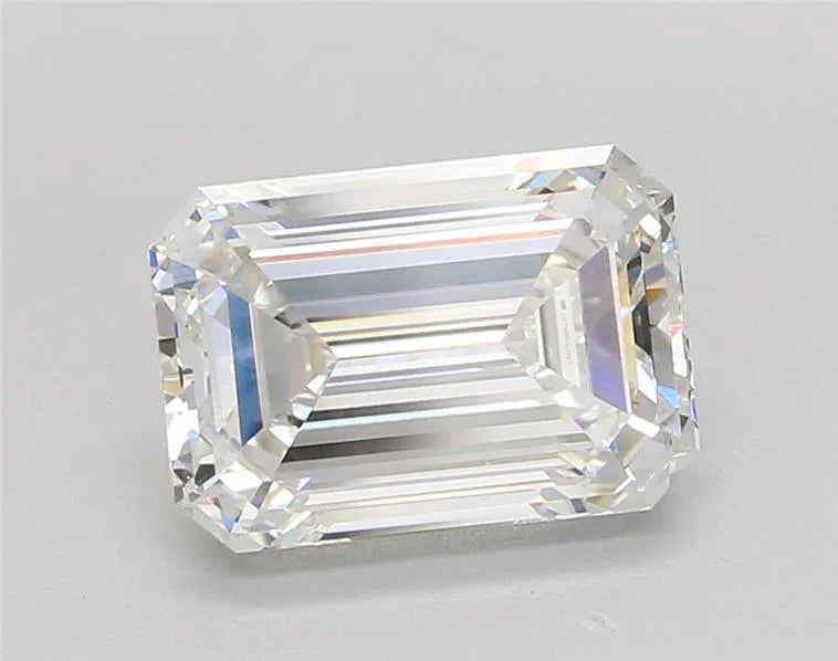 4.02ct Emerald Lab Grown Diamond (Colour E, Clarity VVS1, IGI Certified)