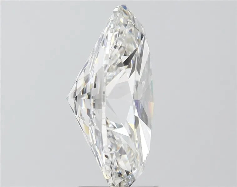 4.02ct Oval Lab Grown Diamond (Colour F, Clarity VVS2, IGI Certified)