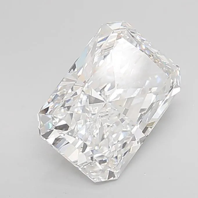4.02ct Radiant Lab Grown Diamond (Colour D, Clarity VS2, IGI Certified)