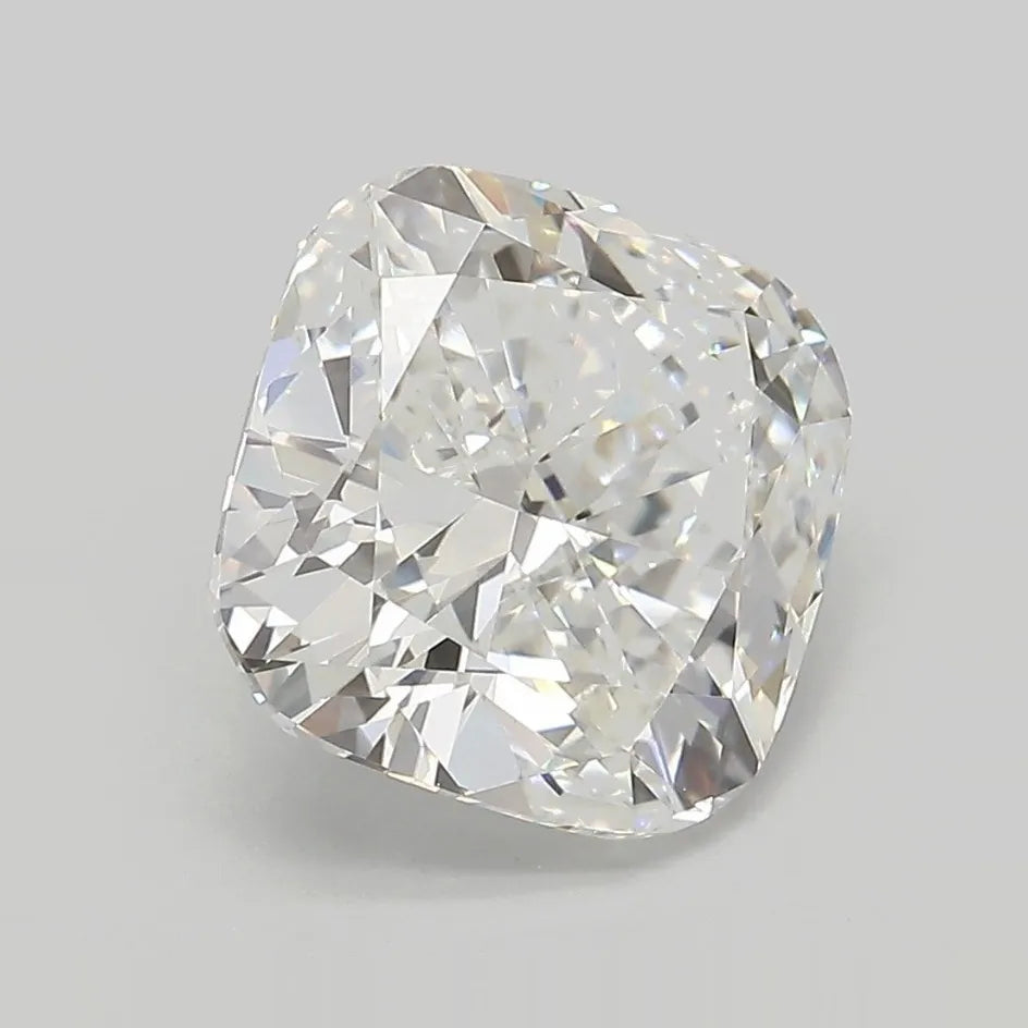 4.03ct Cushion modified Lab Grown Diamond (Colour E, Clarity VVS2, IGI Certified)