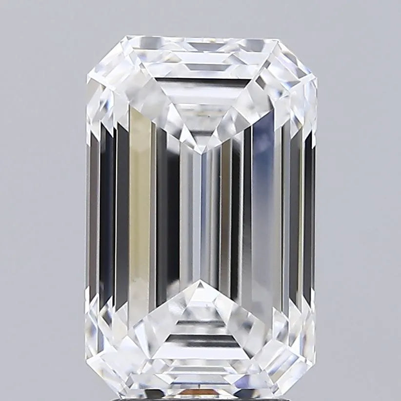 4.03ct Emerald Lab Grown Diamond (Colour D, Clarity VVS2, IGI Certified)