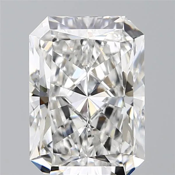 4.03ct Radiant Lab Grown Diamond (Colour E, Clarity VS2, IGI Certified)