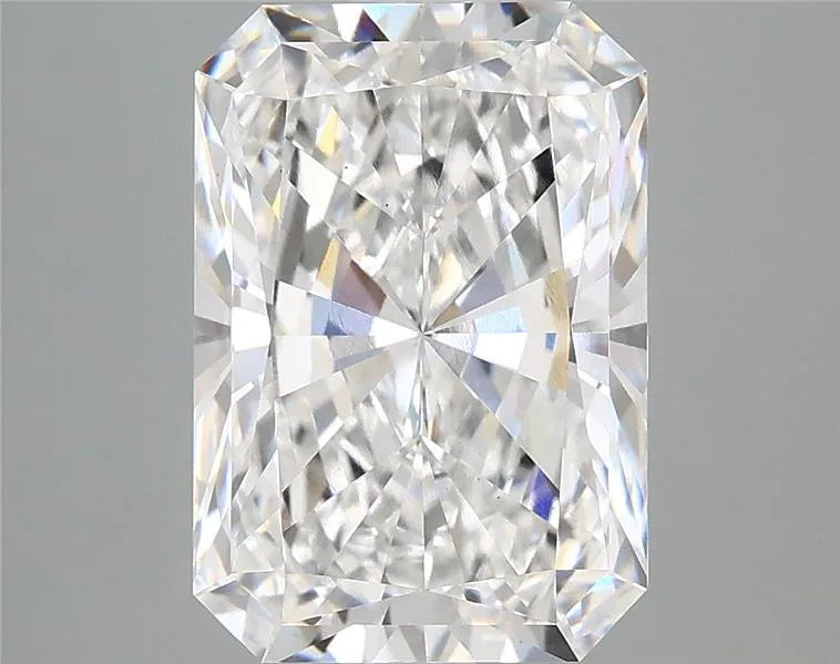 4.04ct Radiant Lab Grown Diamond (Colour D, Clarity VS1, IGI Certified)