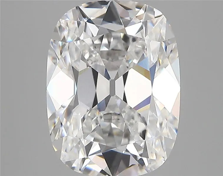 4.05ct Cushion modified Lab Grown Diamond (Colour D, Clarity VVS2, IGI Certified)