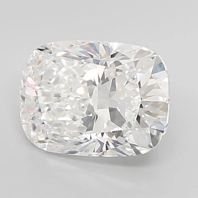 4.05ct Cushion modified Lab Grown Diamond (Colour E, Clarity VVS2, IGI Certified)