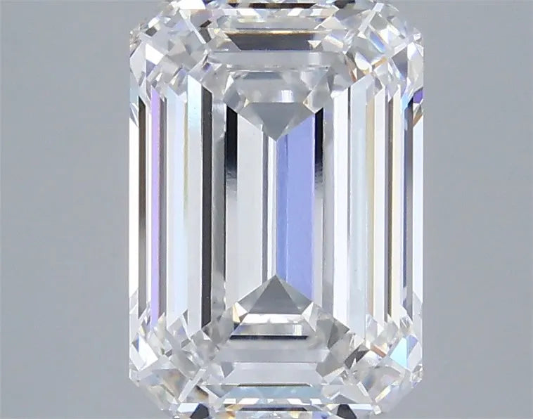 4.05ct Emerald Lab Grown Diamond (Colour D, Clarity VS1, IGI Certified)