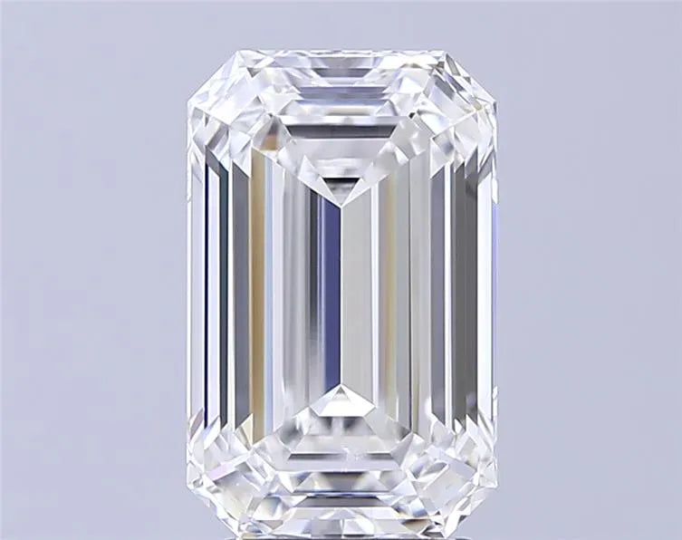 4.05ct Emerald Lab Grown Diamond (Colour F, Clarity VVS1, IGI Certified)