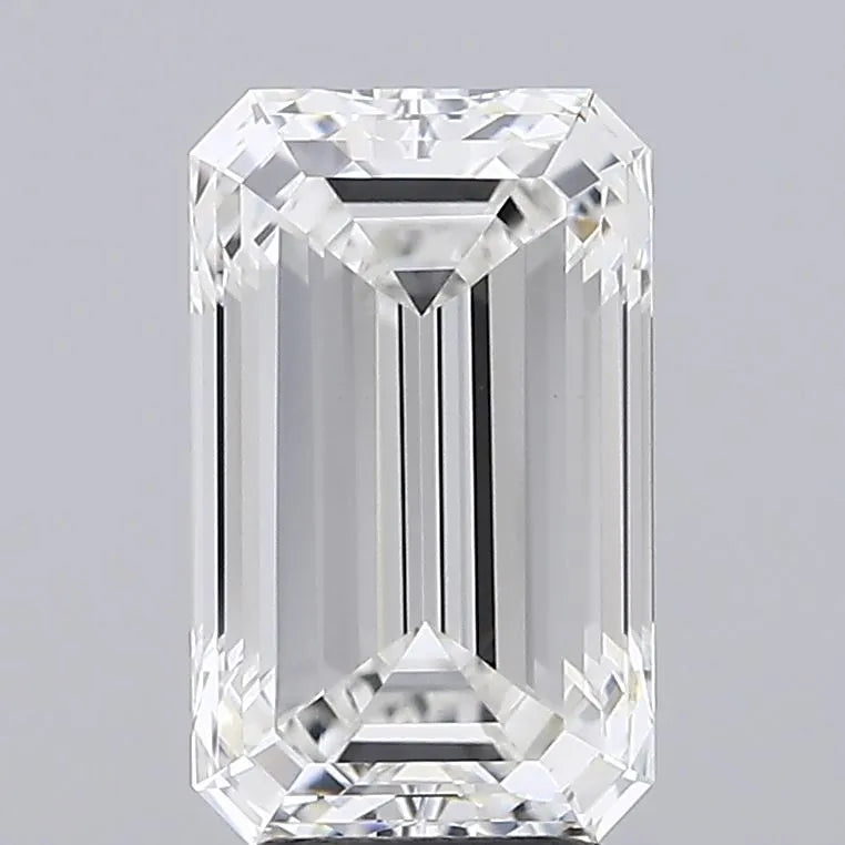 4.05ct Emerald Lab Grown Diamond (Colour F, Clarity VVS2, IGI Certified)