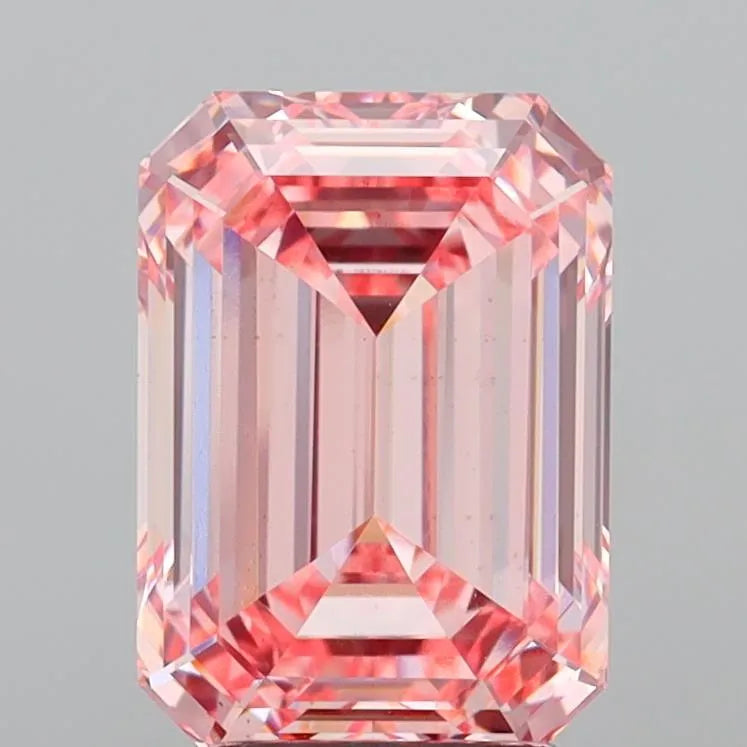 4.05ct Emerald Lab Grown Diamond (Colour Fancy Vivid Pink, Clarity VS1, IGI Certified)