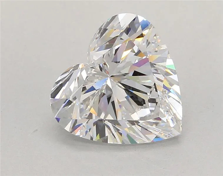 4.05ct Heart Lab Grown Diamond (Colour D, Clarity VVS2, IGI Certified)