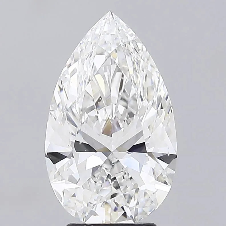 4.05ct Pear Lab Grown Diamond (Colour F, Clarity VVS2, IGI Certified)