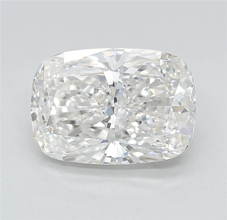 4.06ct Cushion modified Lab Grown Diamond (Colour E, Clarity VVS2, Cut EX, IGI Certified)