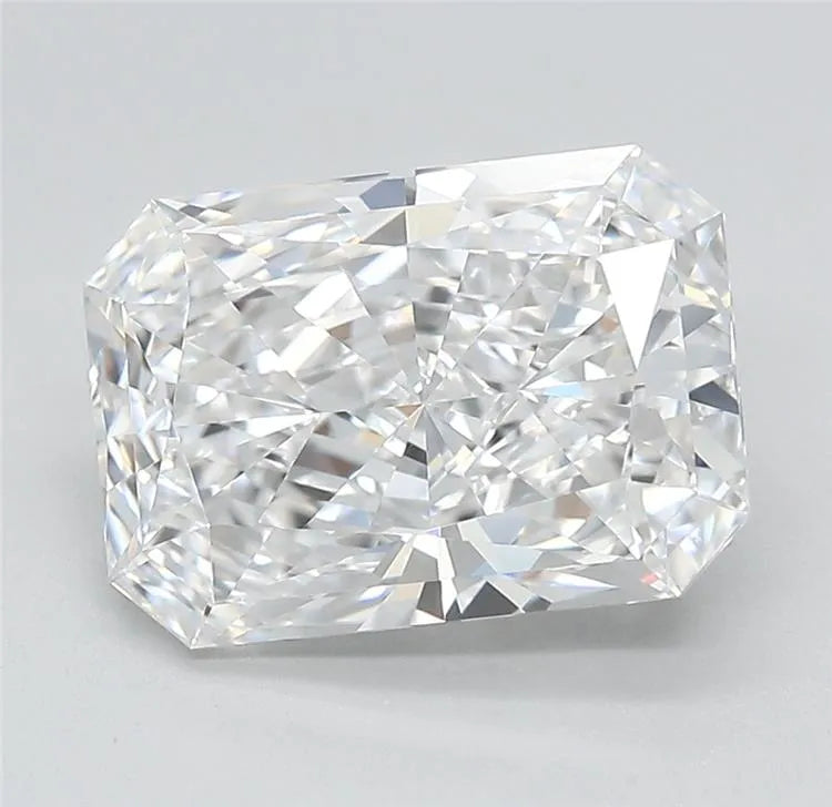 4.06ct Radiant Lab Grown Diamond (Colour D, Clarity IF, Cut EX, IGI Certified)