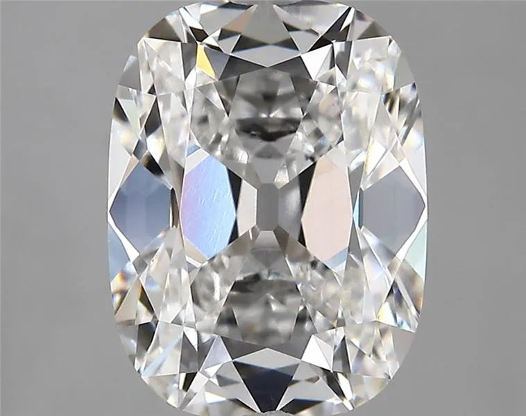 4.07ct Cushion modified Lab Grown Diamond (Colour E, Clarity VVS2, IGI Certified)
