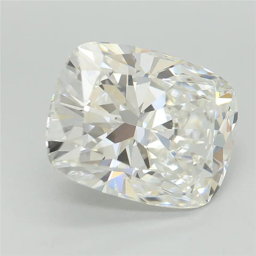 4.07ct Cushion modified Lab Grown Diamond (Colour F, Clarity VVS2, IGI Certified)