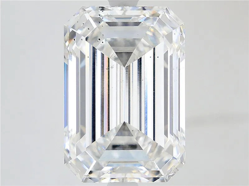 4.07ct Emerald Lab Grown Diamond (Colour E, Clarity SI1, IGI Certified)