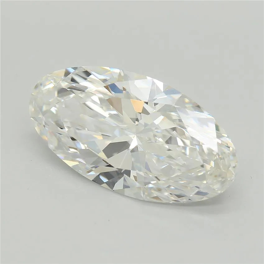 4.07ct Oval Lab Grown Diamond (Colour E, Clarity VVS2, IGI Certified)