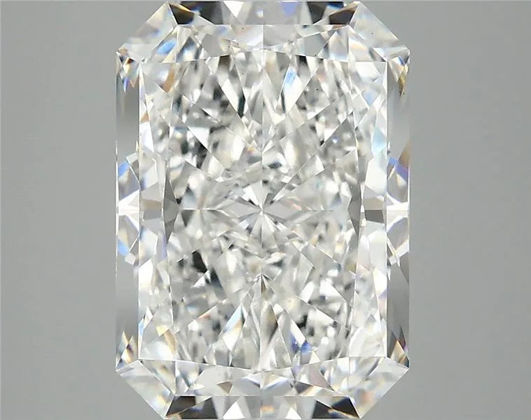 4.07ct Radiant Lab Grown Diamond (Colour E, Clarity VS1, IGI Certified)