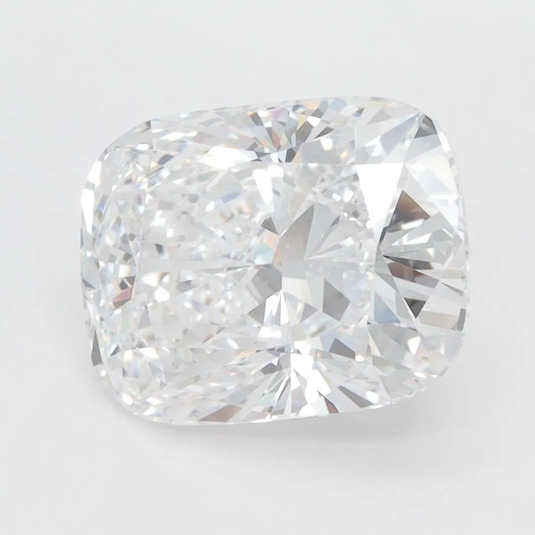 4.08ct Cushion modified Lab Grown Diamond (Colour D, Clarity VVS2, IGI Certified)
