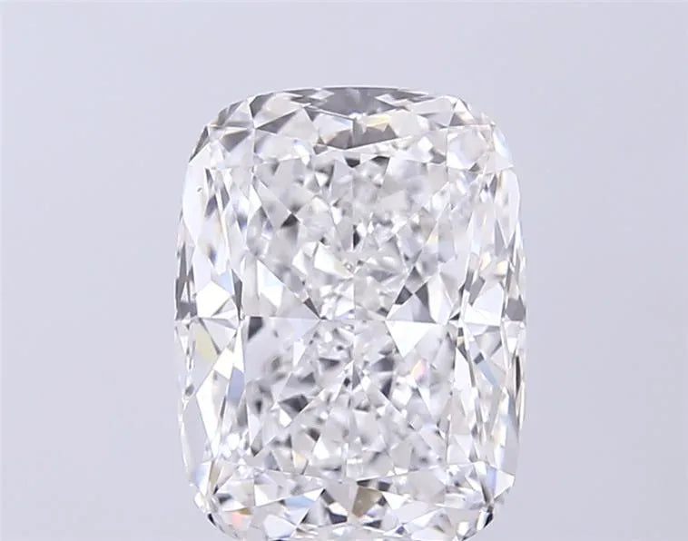 4.08ct Cushion modified Lab Grown Diamond (Colour E, Clarity VVS1, IGI Certified)