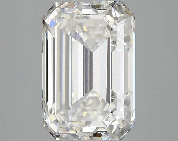 4.08ct Emerald Lab Grown Diamond (Colour E, Clarity VVS2, IGI Certified)