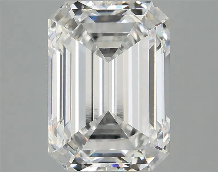4.08ct Emerald Lab Grown Diamond (Colour E, Clarity VVS2, IGI Certified)