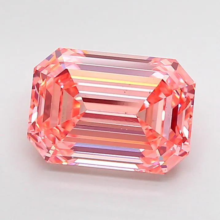 4.08ct Emerald Lab Grown Diamond (Colour Fancy Vivid Pink, Clarity VS1, IGI Certified)
