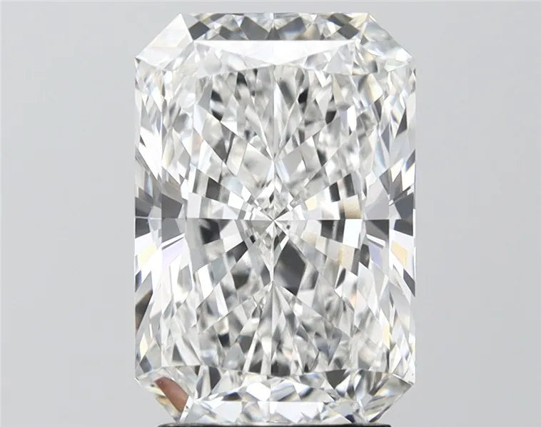 4.08ct Radiant Lab Grown Diamond (Colour E, Clarity VS1, IGI Certified)