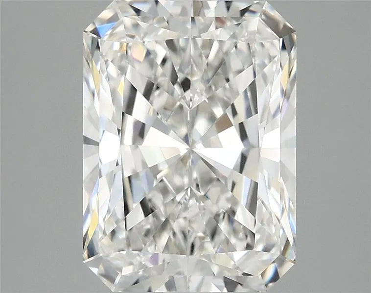 4.08ct Radiant Lab Grown Diamond (Colour F, Clarity VVS2, IGI Certified)