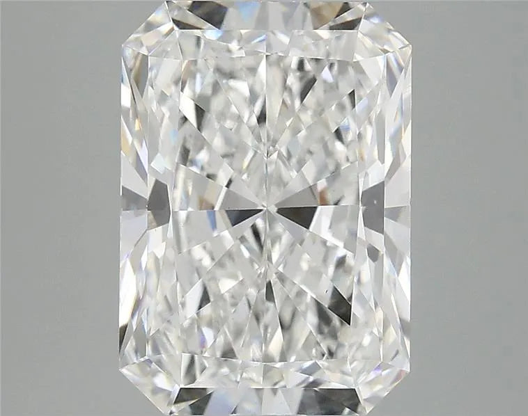 4.09ct Radiant Lab Grown Diamond (Colour E, Clarity VS1, IGI Certified)