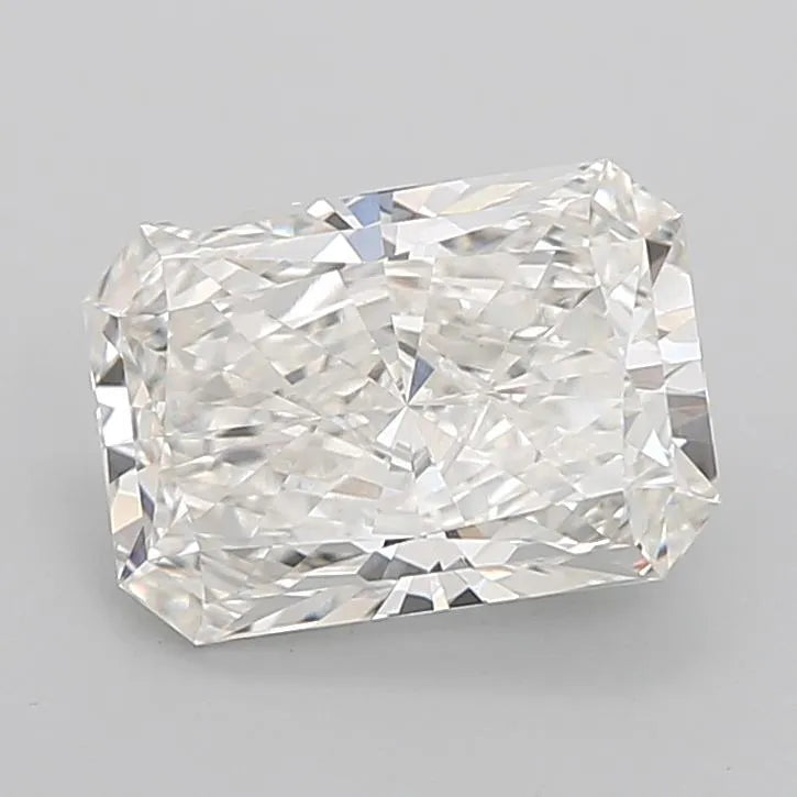 4.09ct Radiant Lab Grown Diamond (Colour G, Clarity VVS2, IGI Certified)