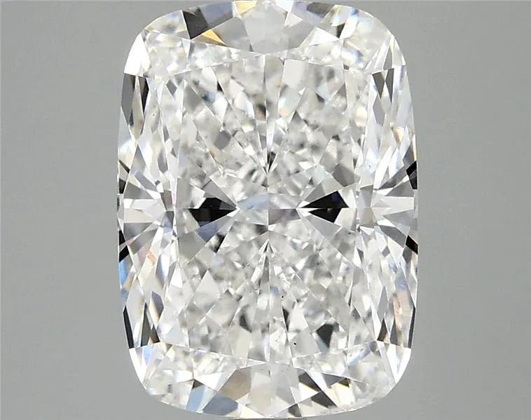 4.10ct Cushion modified Lab Grown Diamond (Colour E, Clarity VS2, IGI Certified)