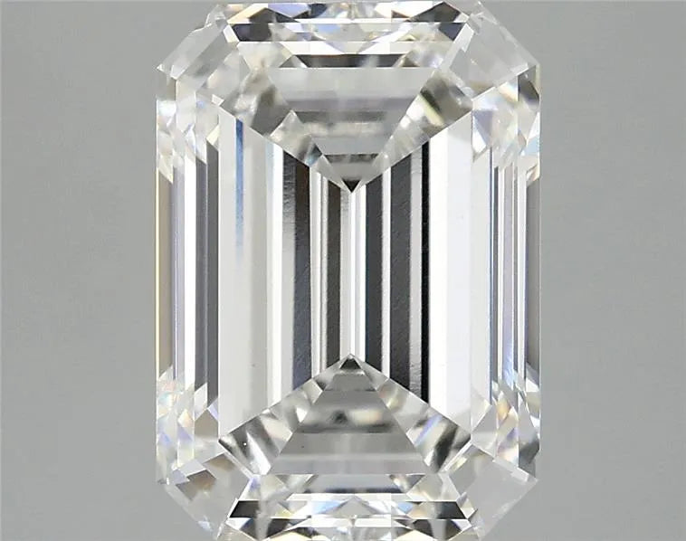 4.10ct Emerald Lab Grown Diamond (Colour F, Clarity VVS2, IGI Certified)