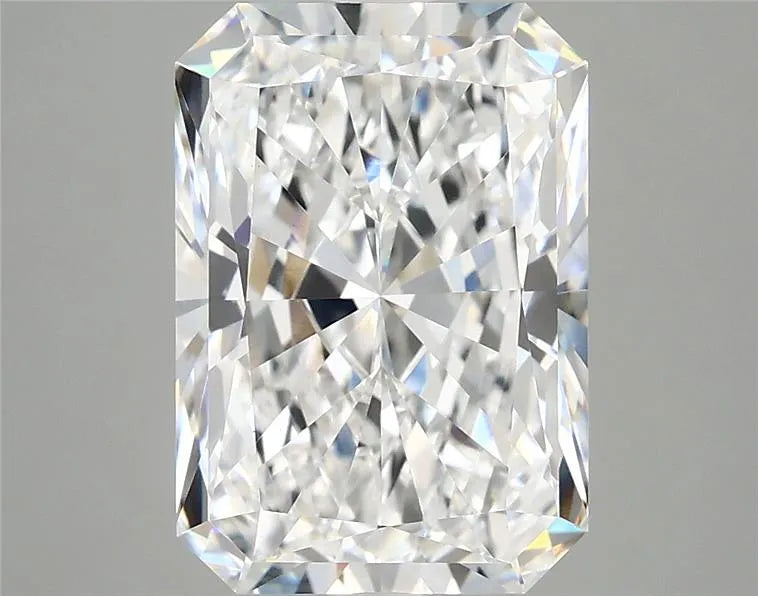 4.10ct Radiant Lab Grown Diamond (Colour D, Clarity VS1, IGI Certified)