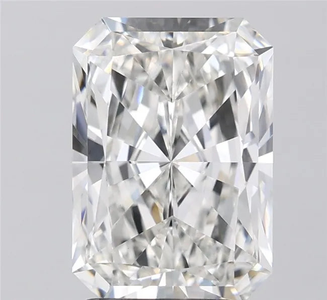 4.10ct Radiant Lab Grown Diamond (Colour F, Clarity VVS2, IGI Certified)