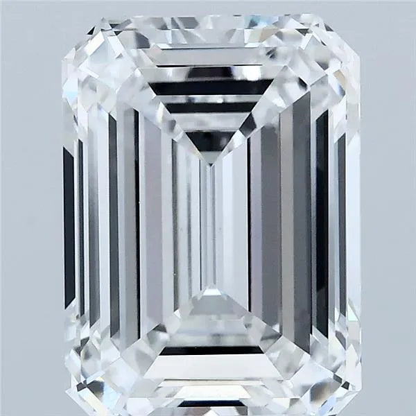 4.11ct Emerald Lab Grown Diamond (Colour E, Clarity VVS2, IGI Certified)